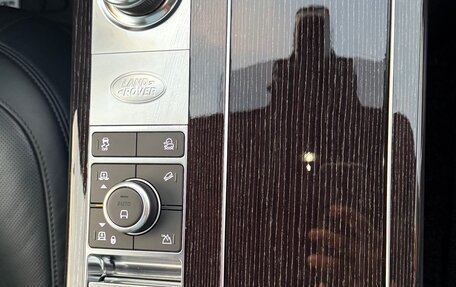 Land Rover Range Rover IV рестайлинг, 2019 год, 10 100 000 рублей, 30 фотография