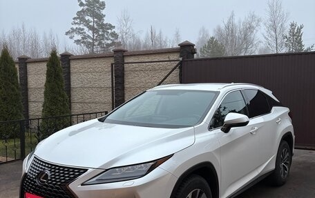 Lexus RX IV рестайлинг, 2020 год, 4 990 000 рублей, 1 фотография