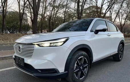 Honda Vezel, 2024 год, 2 070 000 рублей, 1 фотография