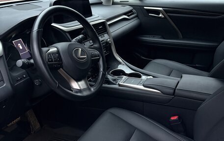 Lexus RX IV рестайлинг, 2020 год, 4 990 000 рублей, 7 фотография