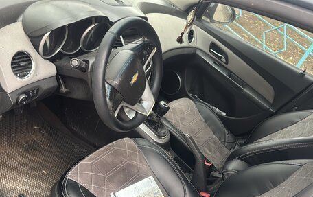 Chevrolet Cruze II, 2011 год, 300 000 рублей, 6 фотография