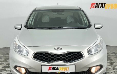 KIA cee'd III, 2015 год, 1 370 000 рублей, 2 фотография