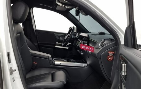 Mercedes-Benz GLB, 2024 год, 3 715 002 рублей, 6 фотография