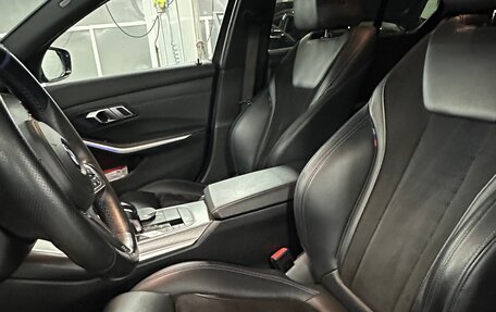 BMW 3 серия, 2019 год, 2 990 000 рублей, 6 фотография