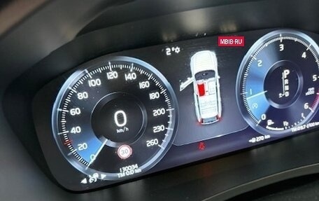 Volvo V90 Cross Country I рестайлинг, 2018 год, 3 690 000 рублей, 6 фотография