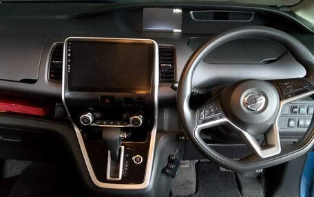 Nissan Serena IV, 2017 год, 1 750 000 рублей, 7 фотография