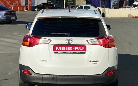 Toyota RAV4, 2013 год, 1 765 000 рублей, 4 фотография