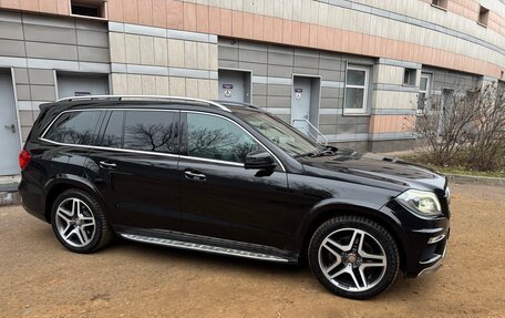 Mercedes-Benz GL-Класс, 2015 год, 3 600 000 рублей, 2 фотография