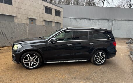 Mercedes-Benz GL-Класс, 2015 год, 3 600 000 рублей, 4 фотография