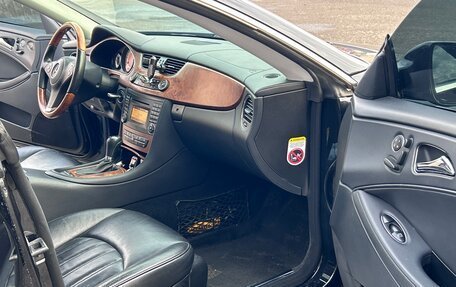 Mercedes-Benz CLS, 2008 год, 1 399 000 рублей, 12 фотография