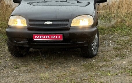 Chevrolet Niva I рестайлинг, 2006 год, 310 000 рублей, 1 фотография