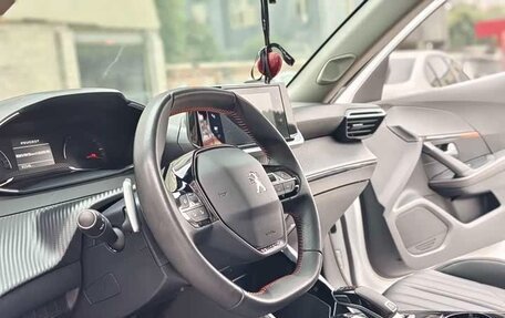 Peugeot 2008 II, 2022 год, 1 054 360 рублей, 11 фотография