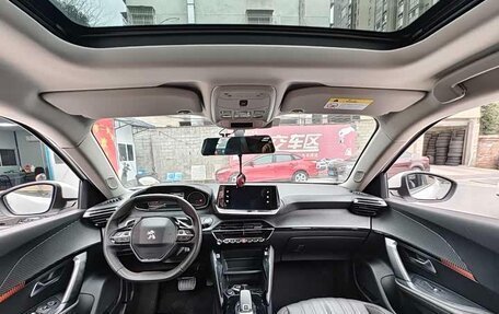 Peugeot 2008 II, 2022 год, 1 054 360 рублей, 15 фотография