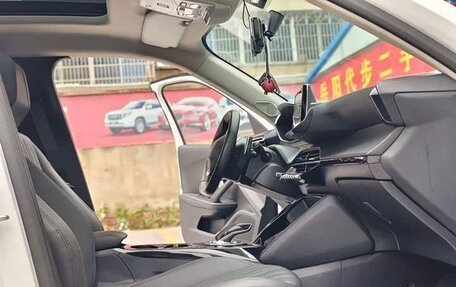 Peugeot 2008 II, 2022 год, 1 054 360 рублей, 12 фотография