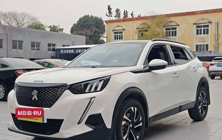 Peugeot 2008 II, 2022 год, 1 054 360 рублей, 4 фотография