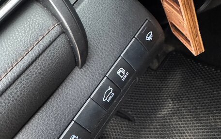 Toyota Camry, 2020 год, 2 200 000 рублей, 6 фотография