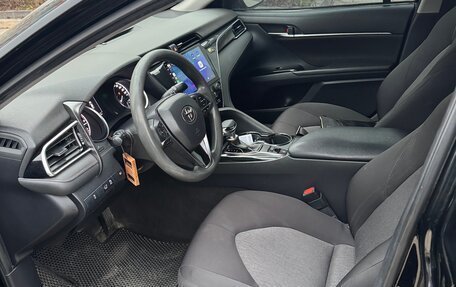 Toyota Camry, 2020 год, 2 200 000 рублей, 8 фотография