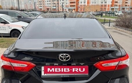 Toyota Camry, 2020 год, 2 200 000 рублей, 11 фотография