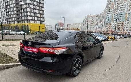 Toyota Camry, 2020 год, 2 200 000 рублей, 13 фотография