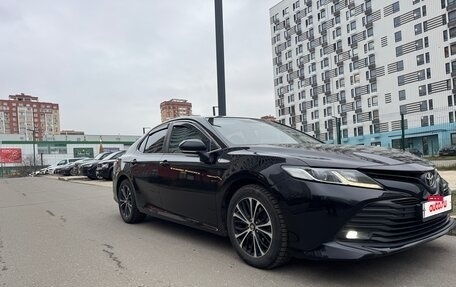 Toyota Camry, 2020 год, 2 200 000 рублей, 15 фотография
