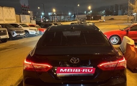 Toyota Camry, 2020 год, 2 200 000 рублей, 18 фотография