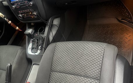 Volkswagen Jetta VI, 2010 год, 659 000 рублей, 5 фотография