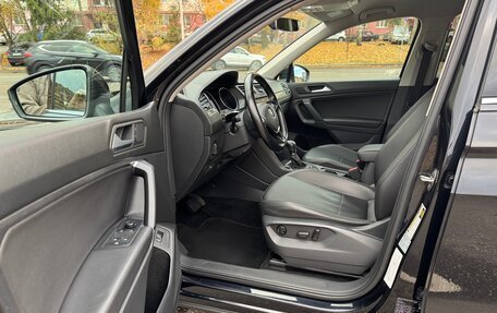 Volkswagen Tiguan II, 2019 год, 2 357 000 рублей, 9 фотография