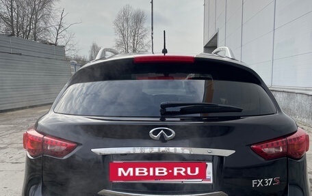 Infiniti FX II, 2012 год, 2 400 000 рублей, 7 фотография