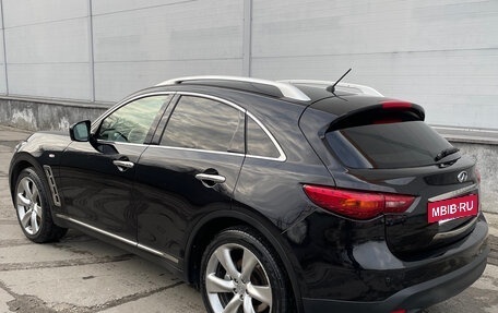 Infiniti FX II, 2012 год, 2 400 000 рублей, 3 фотография