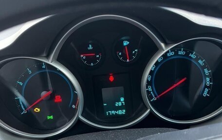 Chevrolet Cruze II, 2012 год, 670 000 рублей, 9 фотография