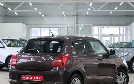 Suzuki Swift V, 2017 год, 1 059 000 рублей, 7 фотография