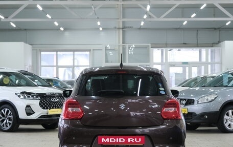 Suzuki Swift V, 2017 год, 1 059 000 рублей, 6 фотография