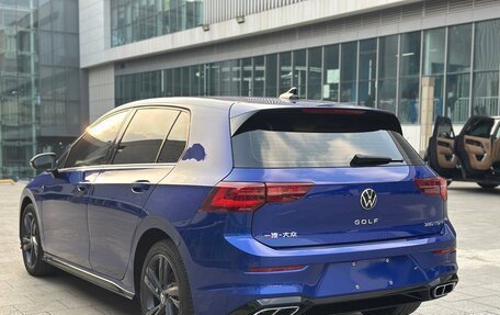 Volkswagen Golf VIII, 2021 год, 2 490 000 рублей, 5 фотография