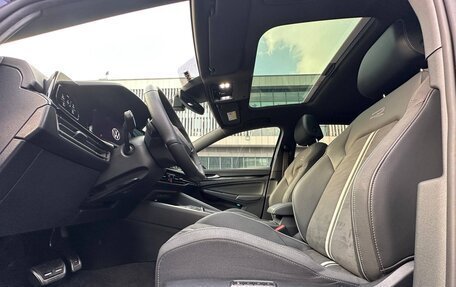 Volkswagen Golf VIII, 2021 год, 2 490 000 рублей, 7 фотография