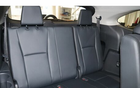 Toyota Highlander, 2025 год, 7 300 000 рублей, 13 фотография