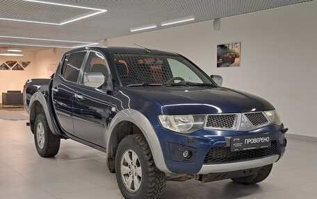 Mitsubishi L200 IV рестайлинг, 2011 год, 1 265 000 рублей, 3 фотография
