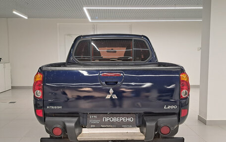 Mitsubishi L200 IV рестайлинг, 2011 год, 1 265 000 рублей, 7 фотография