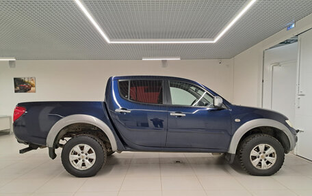 Mitsubishi L200 IV рестайлинг, 2011 год, 1 265 000 рублей, 5 фотография