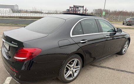 Mercedes-Benz E-Класс, 2019 год, 5 100 000 рублей, 7 фотография