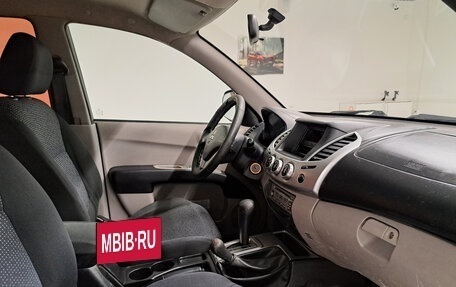 Mitsubishi L200 IV рестайлинг, 2011 год, 1 265 000 рублей, 13 фотография