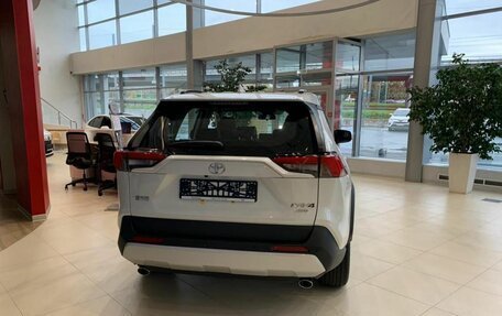 Toyota RAV4, 2025 год, 5 500 000 рублей, 6 фотография