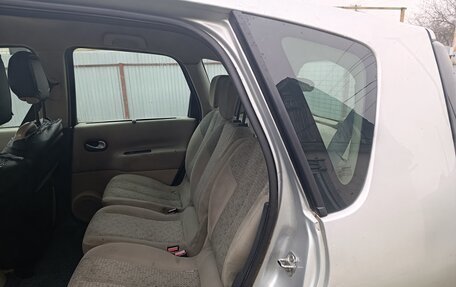 Renault Scenic III, 2009 год, 270 000 рублей, 3 фотография