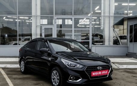 Hyundai Solaris II рестайлинг, 2018 год, 1 250 000 рублей, 5 фотография