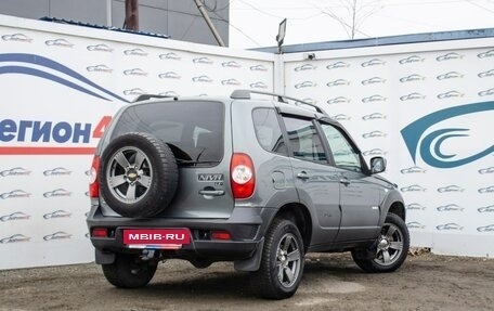 Chevrolet Niva I рестайлинг, 2017 год, 699 000 рублей, 7 фотография