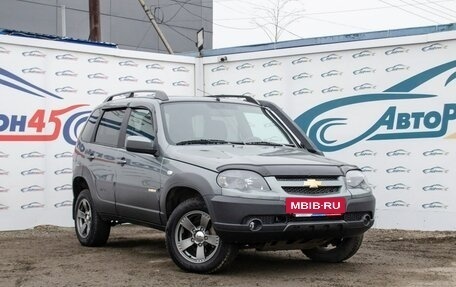Chevrolet Niva I рестайлинг, 2017 год, 699 000 рублей, 9 фотография