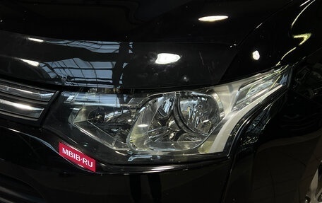 Mitsubishi Outlander III рестайлинг 3, 2013 год, 1 545 000 рублей, 8 фотография