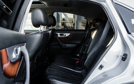 Infiniti FX II, 2011 год, 2 090 000 рублей, 12 фотография