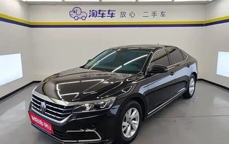 Volkswagen Passat B8 рестайлинг, 2022 год, 2 500 000 рублей, 1 фотография