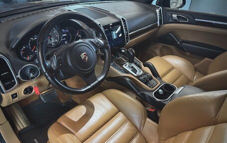 Porsche Cayenne III, 2012 год, 2 800 000 рублей, 14 фотография