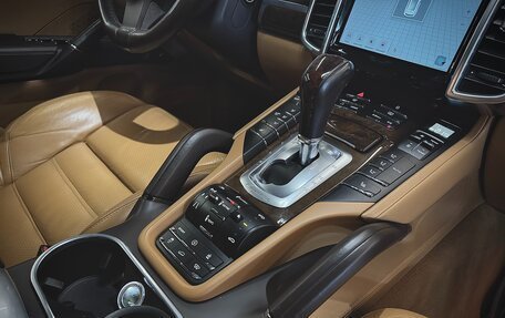 Porsche Cayenne III, 2012 год, 2 800 000 рублей, 22 фотография